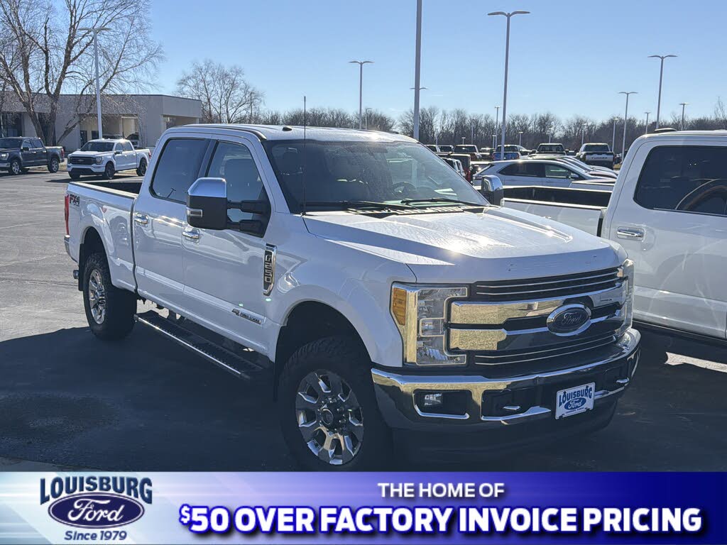 2017 Ford F-250 Super Duty Lariat Crew Cab 4WD