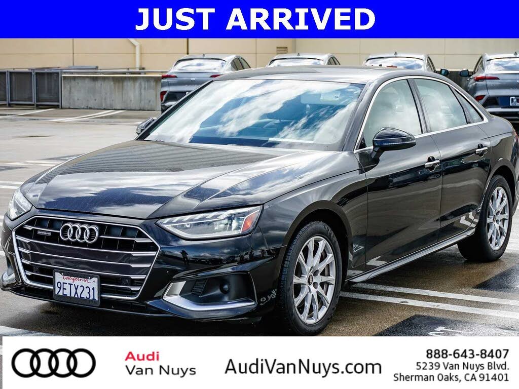 2023 Audi A4 quattro Premium 40 TFSI AWD