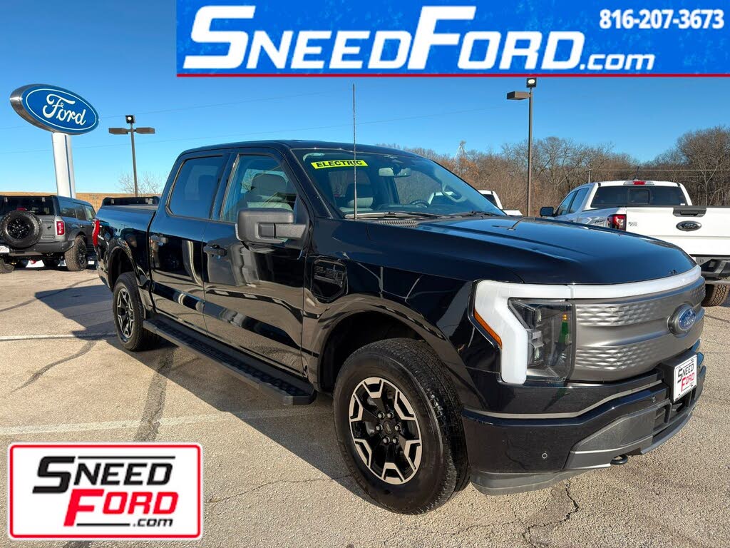 2023 Ford F-150 Lightning XLT SuperCrew AWD