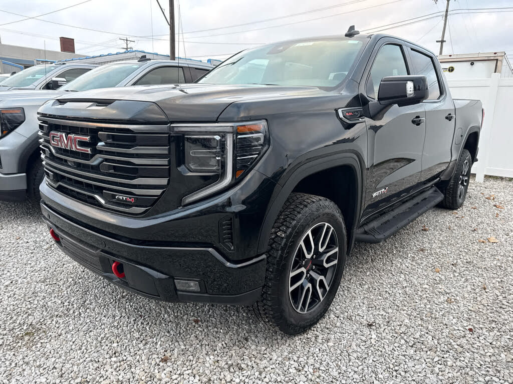 2026 GMC Sierra 1500 AT4 Crew Cab 4WD