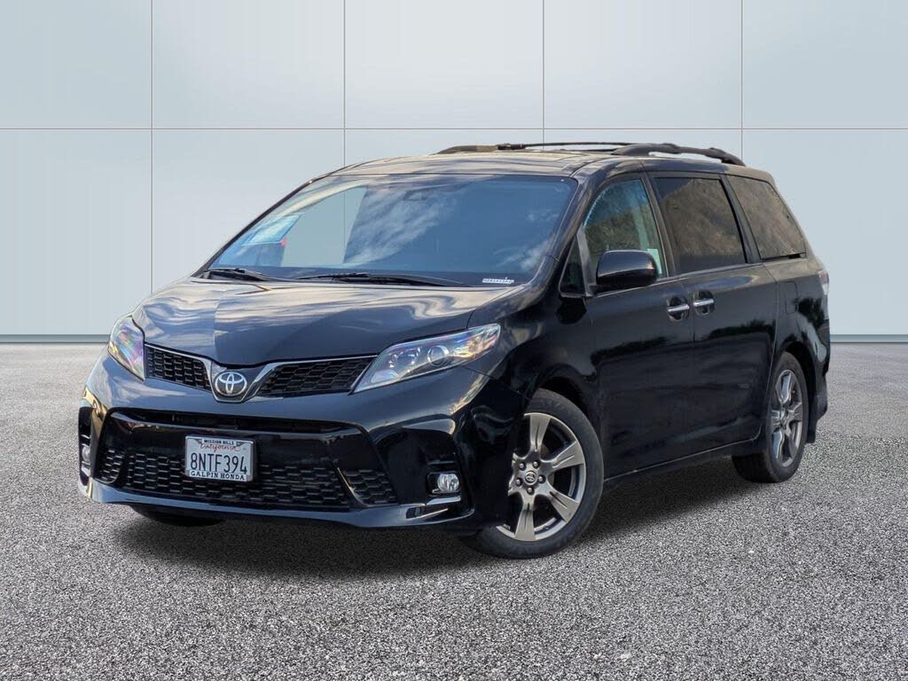 2020 Toyota Sienna SE Premium 8-Passenger FWD