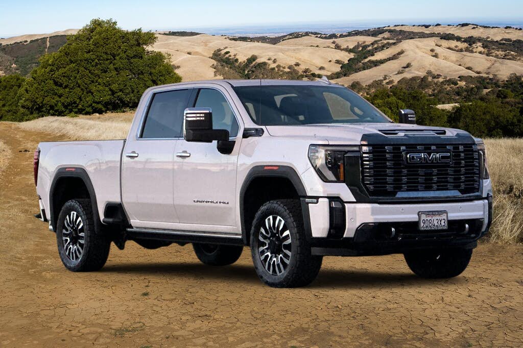 2024 GMC Sierra 2500HD Denali Ultimate Crew Cab 4WD