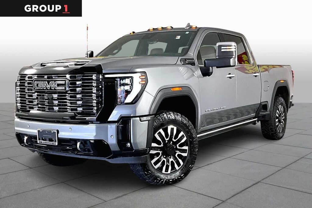 2025 GMC Sierra 2500HD Denali Ultimate Crew Cab 4WD