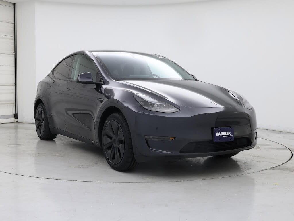 2025 Tesla Model Y Long Range RWD