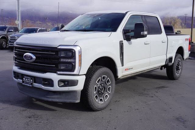 2026 Ford F-350 Super Duty Platinum Crew Cab 4WD