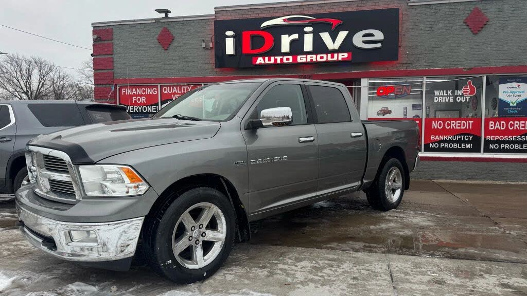 2012 RAM 1500 SLT Crew Cab 4WD