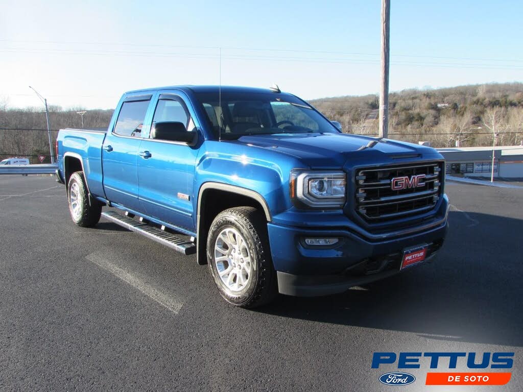 2017 GMC Sierra 1500 SLT Crew Cab 4WD