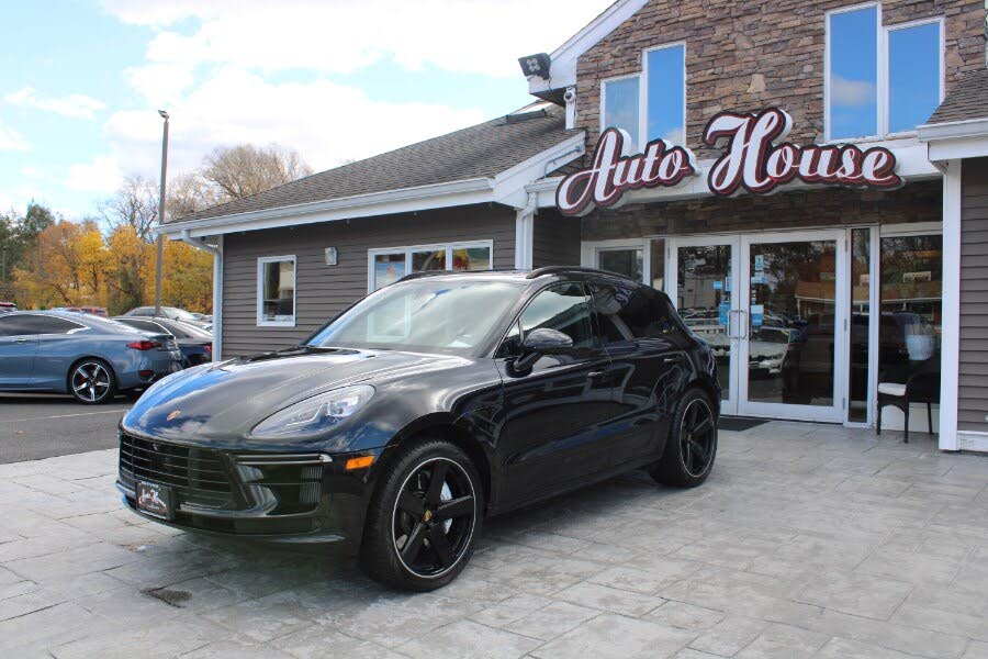 2020 Porsche Macan Turbo AWD