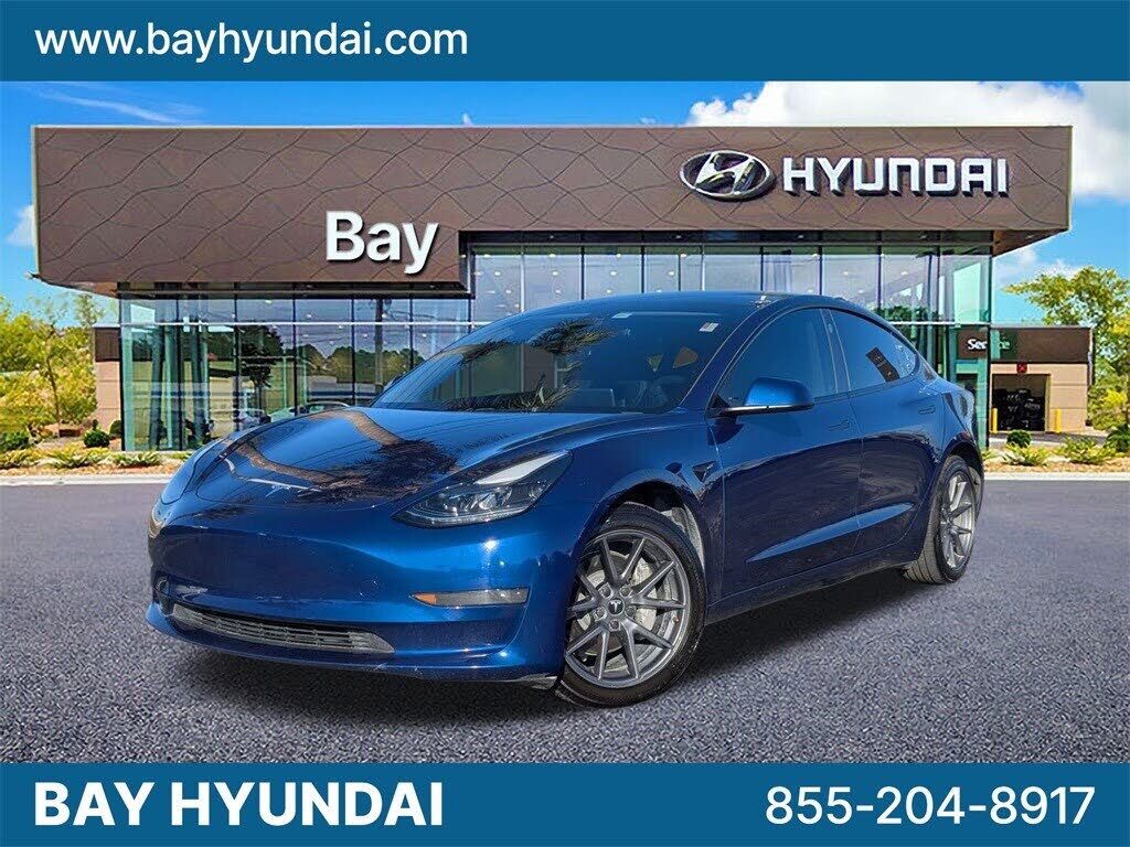 2023 Tesla Model 3 RWD
