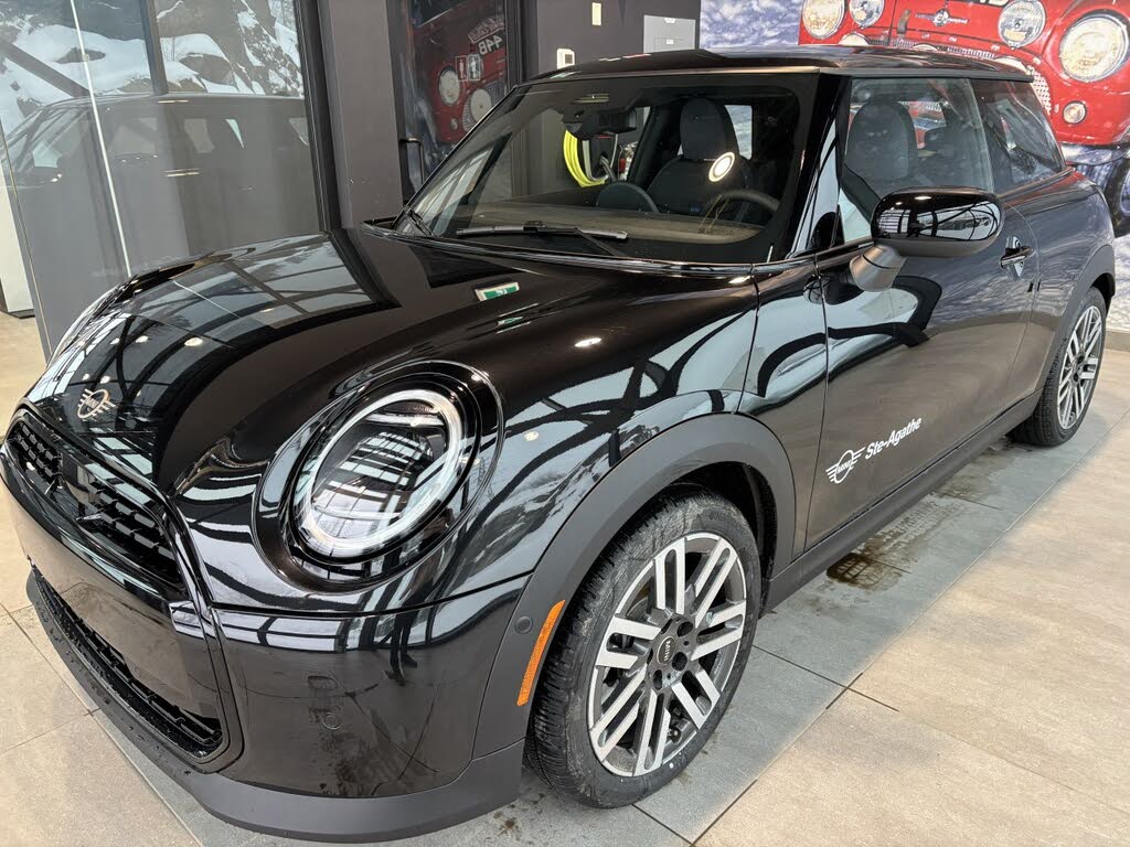 MINI Cooper John Cooper Works 2-Door Hatchback FWD 2026