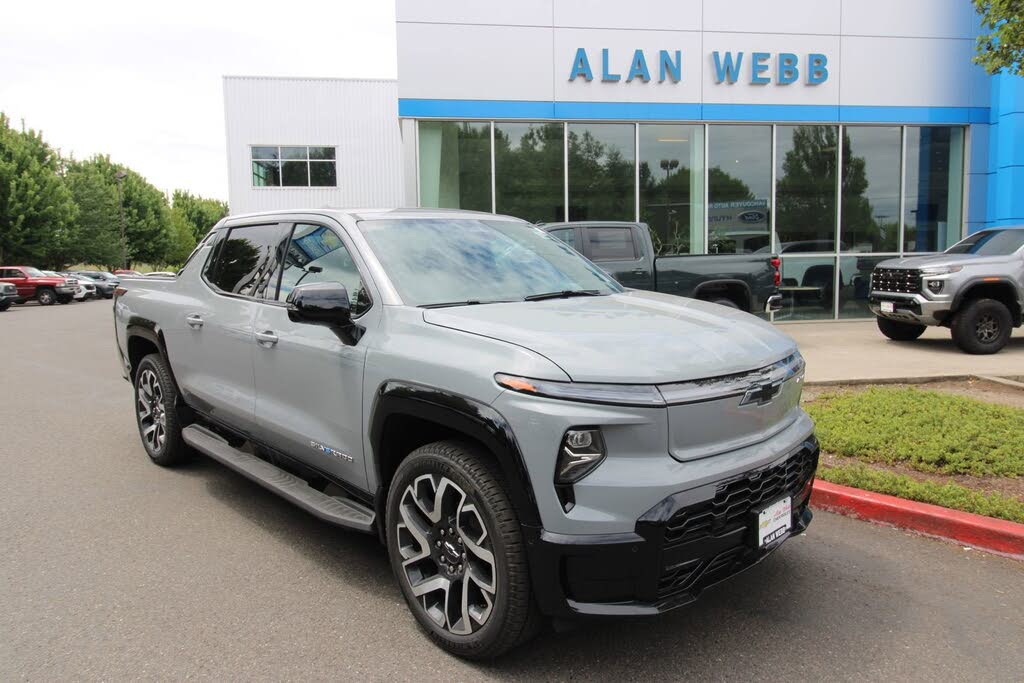2025 Chevrolet Silverado EV RST Crew Cab (Extended Range) e4WD