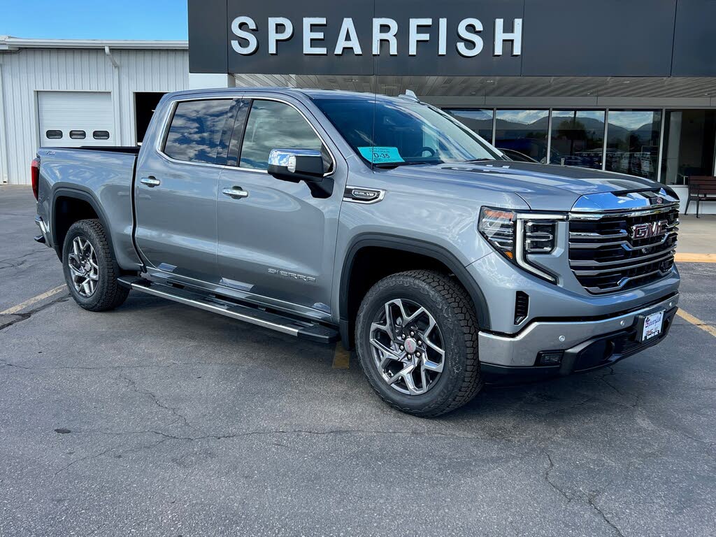 2026 GMC Sierra 1500 SLT Crew Cab 4WD