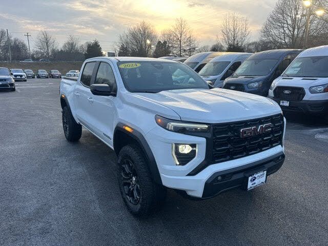 2024 GMC Canyon Elevation Crew Cab RWD