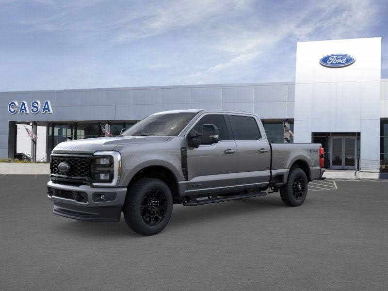 2026 Ford F-350 Super Duty Lariat Crew Cab 4WD