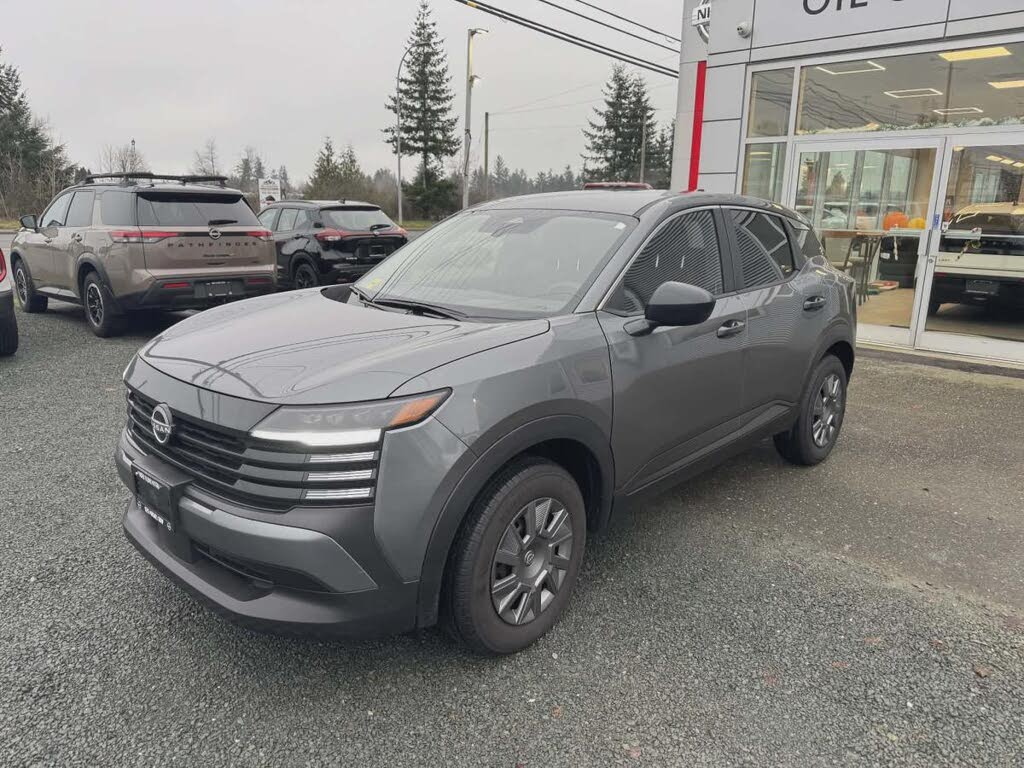 Nissan Kicks S AWD 2025