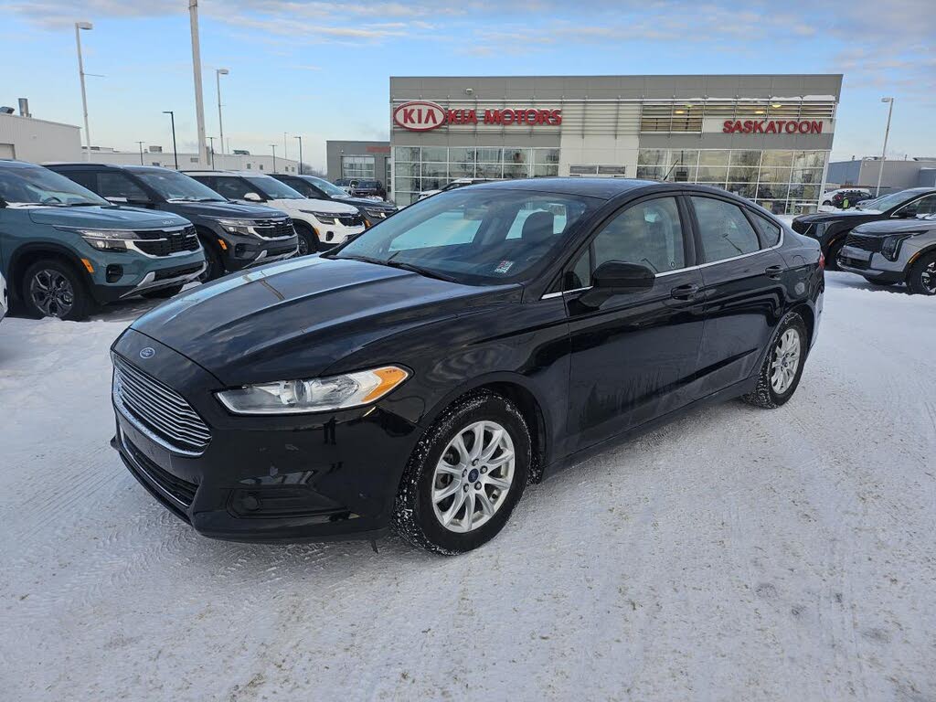 2016 Ford Fusion S