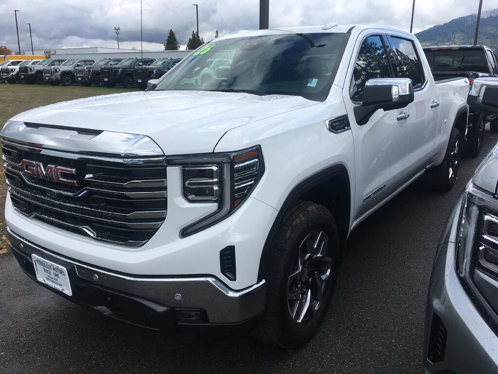 2026 GMC Sierra 1500 SLT Crew Cab 4WD