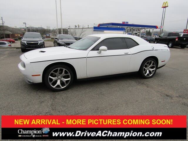 2015 Dodge Challenger SXT Plus RWD