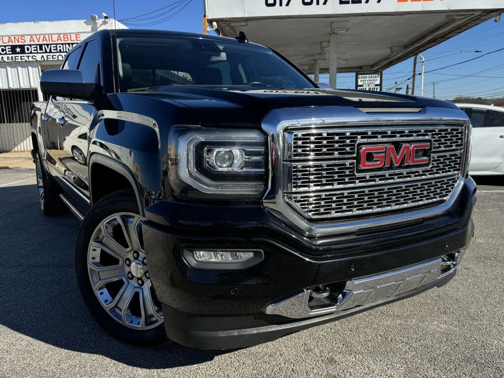 2017 GMC Sierra 1500 Denali Crew Cab 4WD