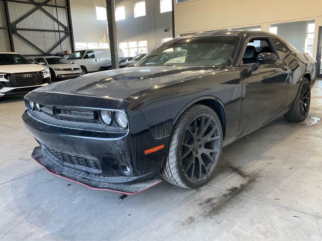 Dodge Challenger SXT RWD 2018