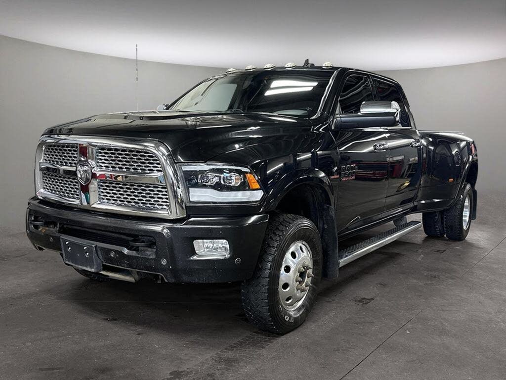 2018 RAM 3500 Laramie Crew Cab LB DRW 4WD