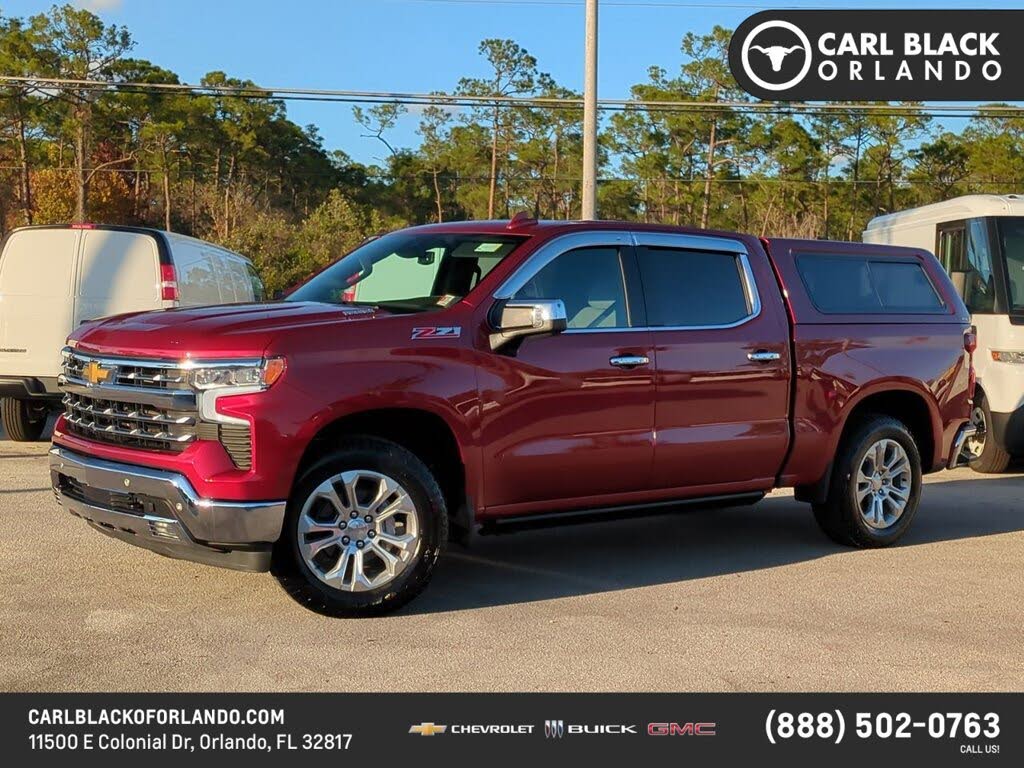 2024 Chevrolet Silverado 1500 LTZ Crew Cab 4WD