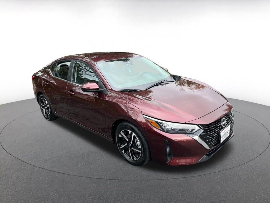 2025 Nissan Sentra SV FWD