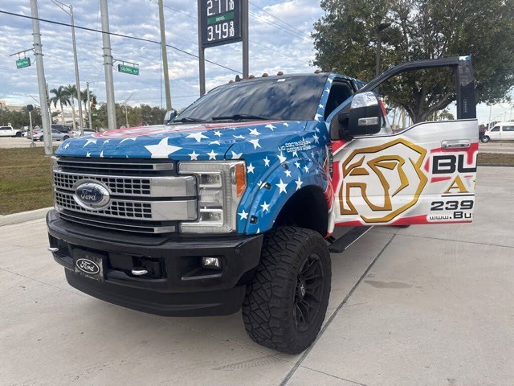 2019 Ford F-250 Super Duty Platinum Crew Cab 4WD
