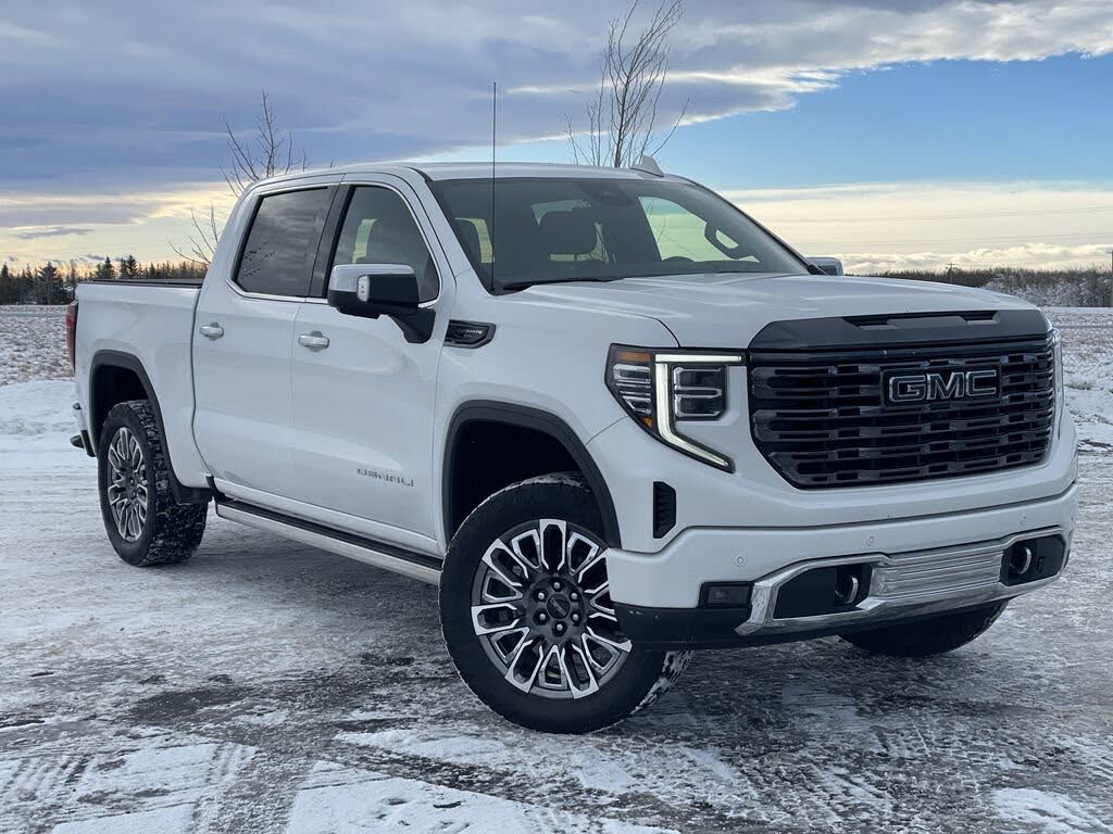 2023 GMC Sierra 1500 Denali Ultimate Crew Cab 4WD