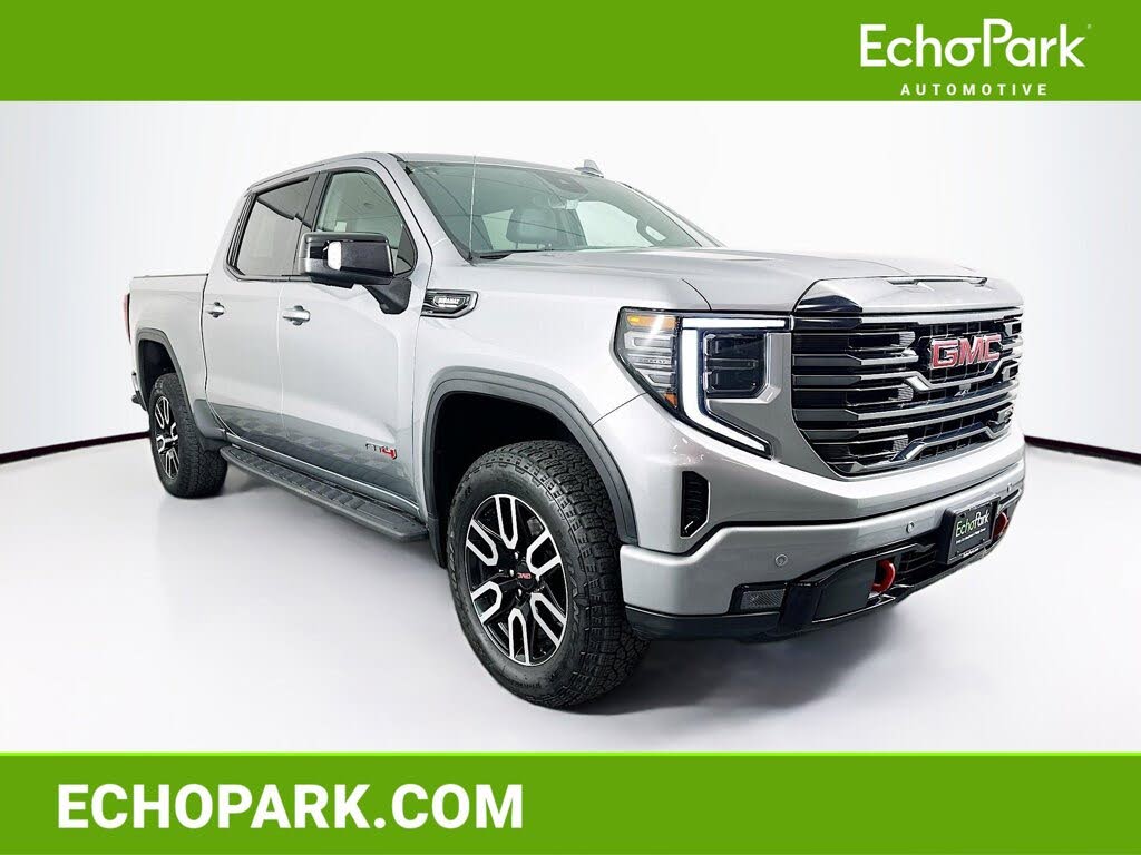 2023 GMC Sierra 1500 AT4 Crew Cab 4WD