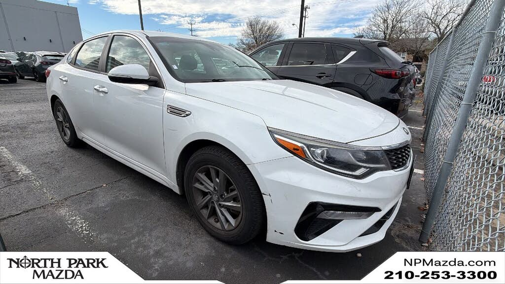 2019 Kia Optima LX FWD