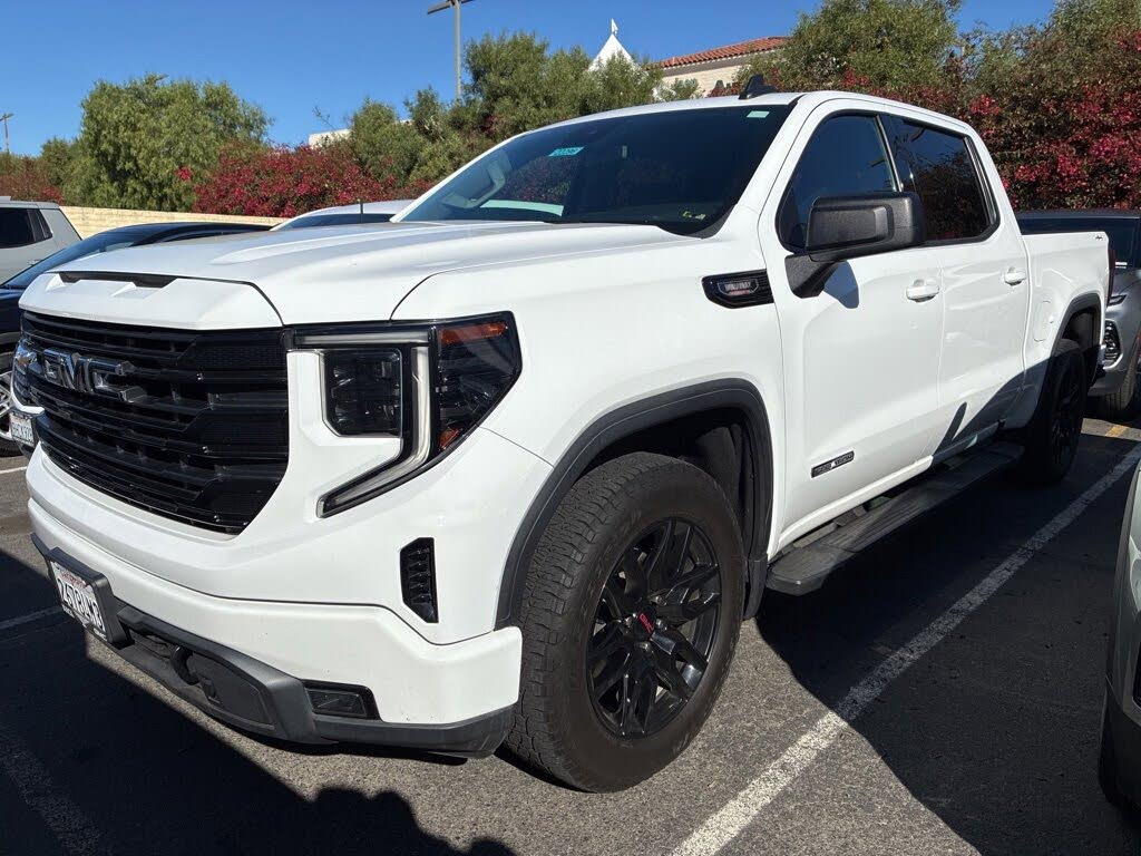 2022 GMC Sierra 1500 Elevation Crew Cab 4WD