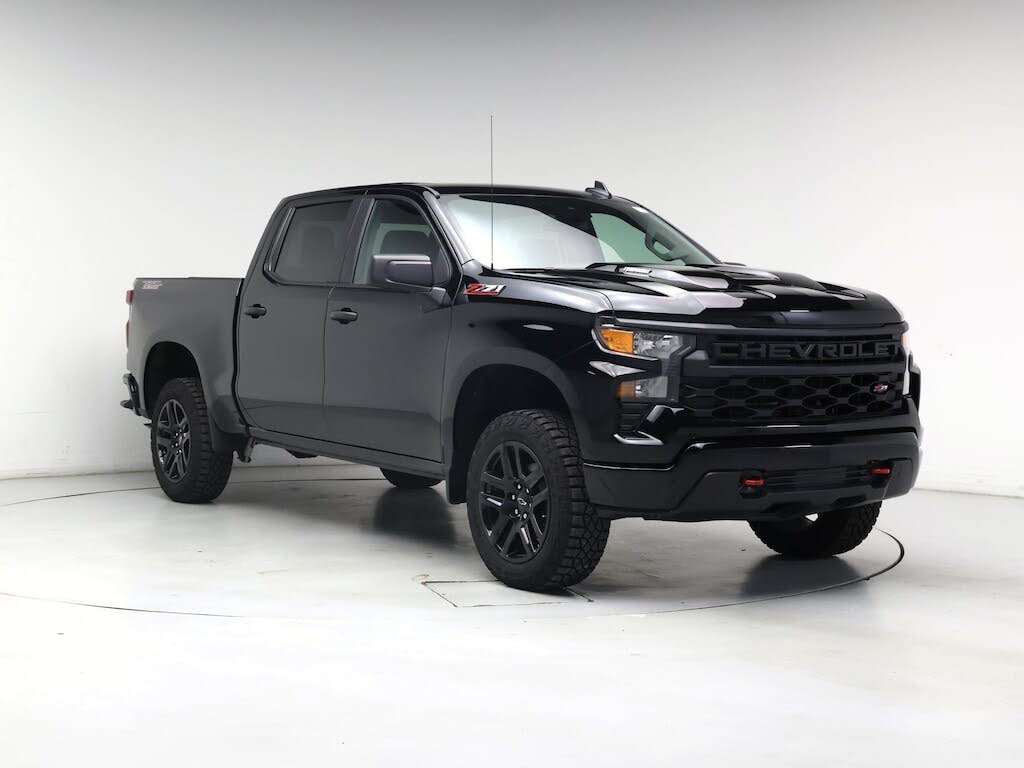 2025 Chevrolet Silverado 1500 Custom Trail Boss Crew Cab 4WD