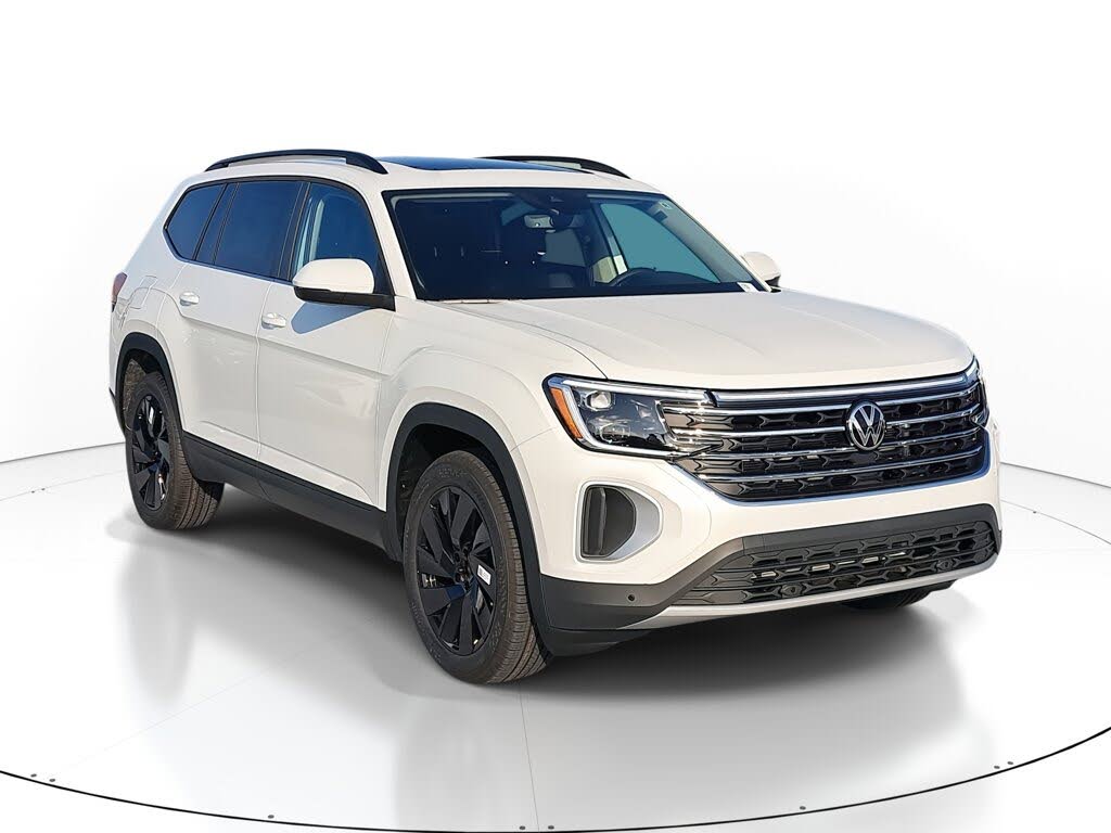 2026 Volkswagen Atlas SE FWD with Technology