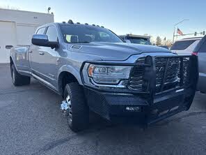 RAM 3500 Limited Crew Cab LB DRW 4WD