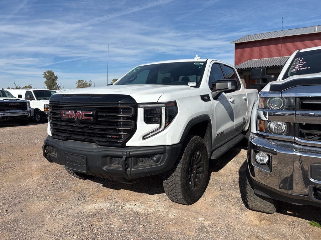 2024 GMC Sierra 1500 AT4X Crew Cab 4WD