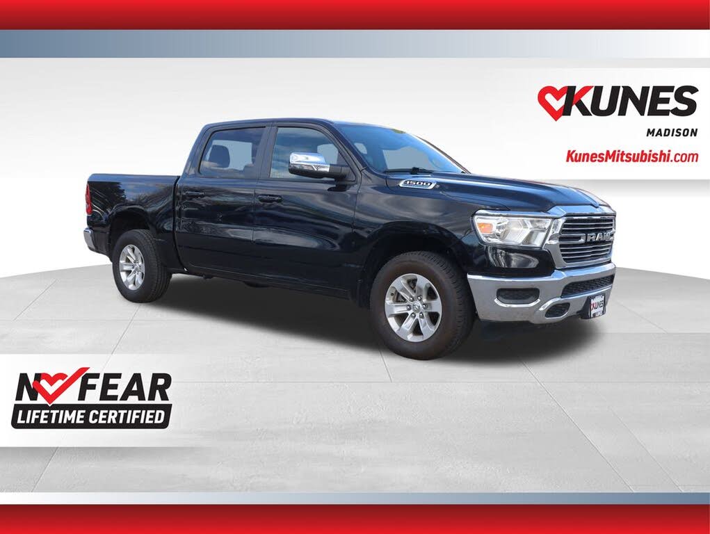 2024 RAM 1500 Laramie Crew Cab 4WD