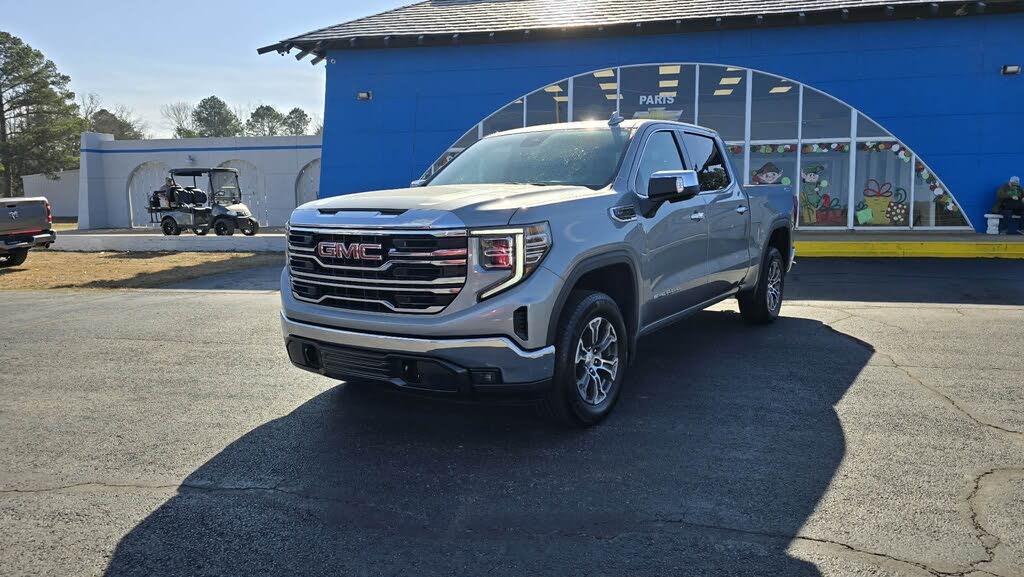 2025 GMC Sierra 1500 SLT Crew Cab 4WD