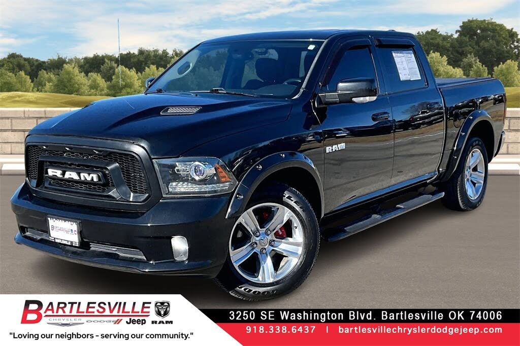 2016 RAM 1500 Sport Crew Cab 4WD