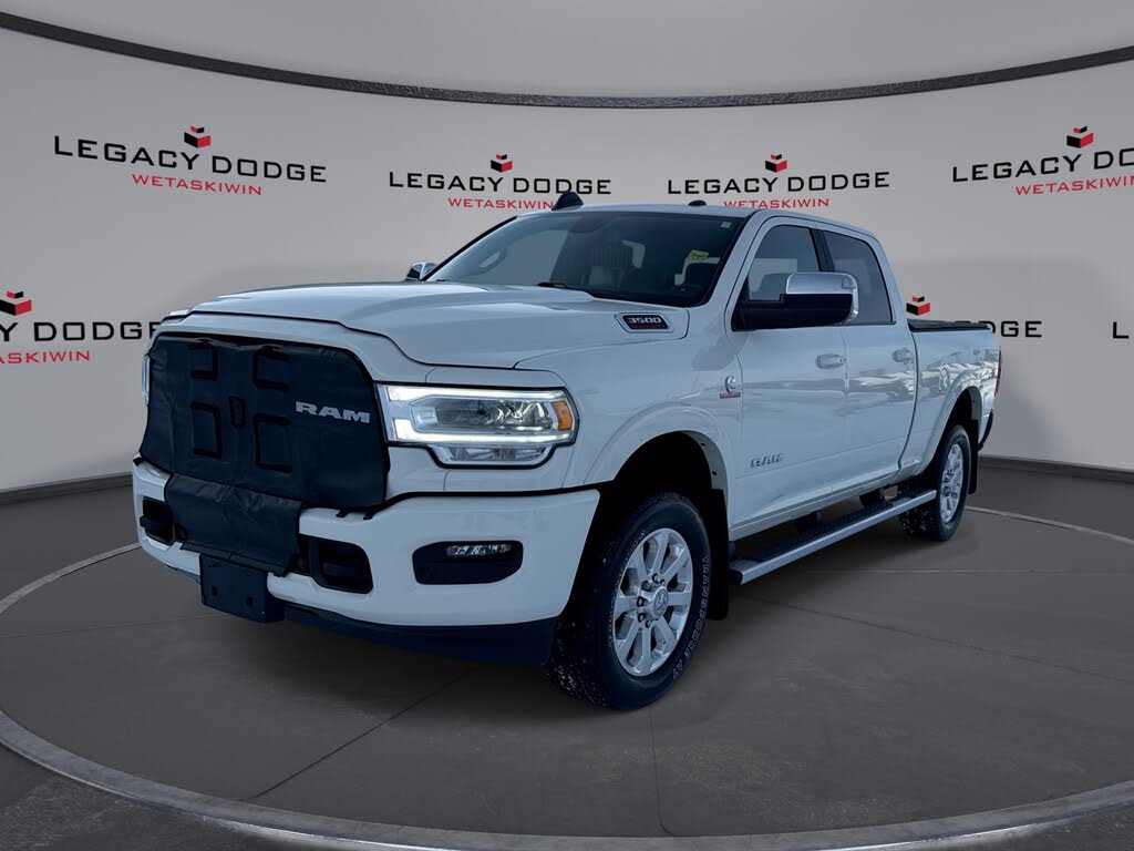 2022 RAM 3500 Laramie Crew Cab 4WD