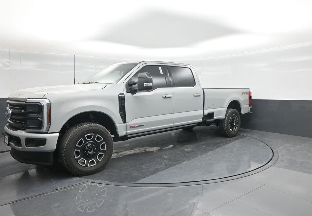 2026 Ford F-350 Super Duty Platinum Crew Cab 4WD