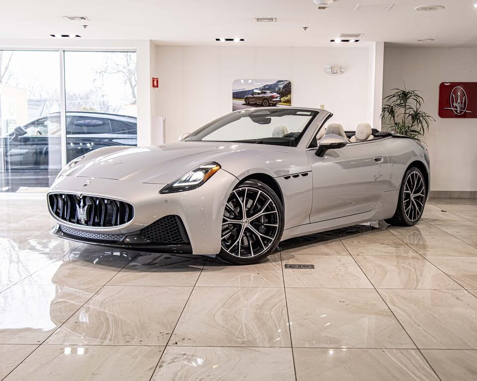 2026 Maserati GranCabrio Modena AWD