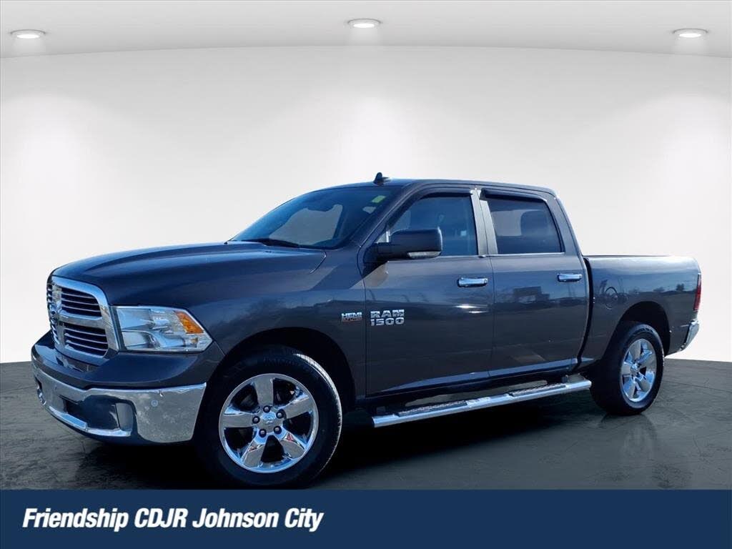 2017 RAM 1500 Big Horn Crew Cab 4WD