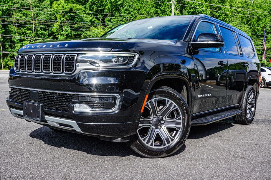 2023 Jeep Wagoneer Series II 4WD