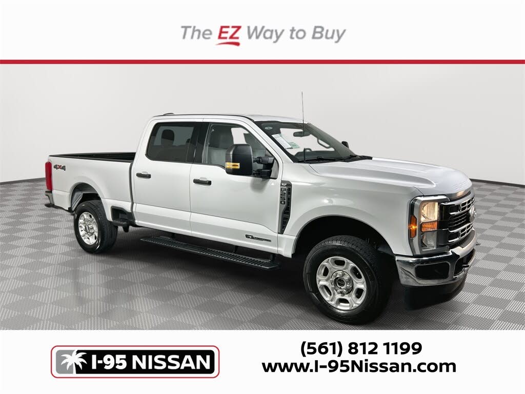 2025 Ford F-250 Super Duty XLT Crew Cab 4WD