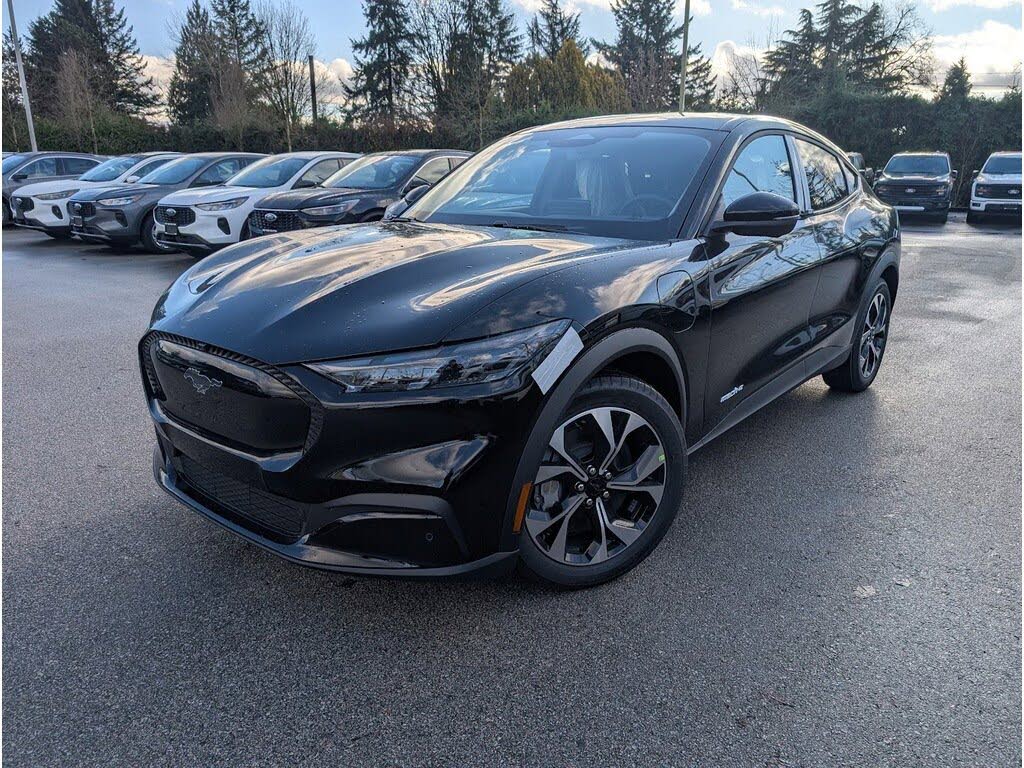 2025 Ford Mustang Mach-E Select RWD