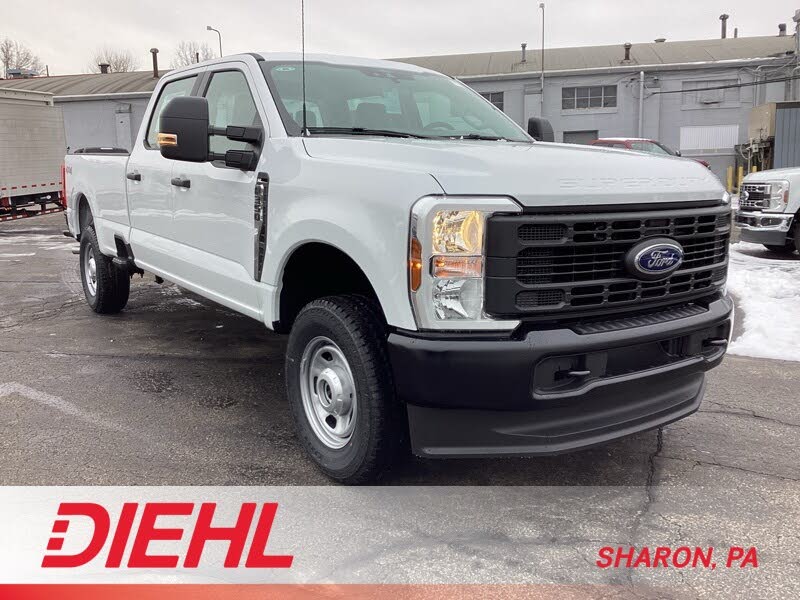 2026 Ford F-350 Super Duty XL Crew Cab 4WD