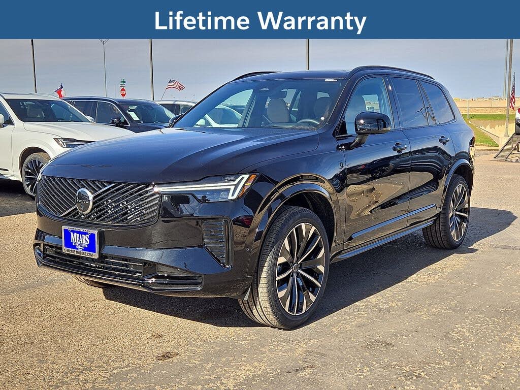 2026 Volvo XC90 B6 Ultra Dark 7-Passenger AWD