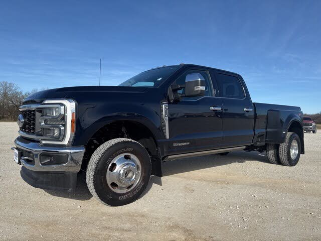 2023 Ford F-350 Super Duty Lariat Crew Cab LB DRW 4WD