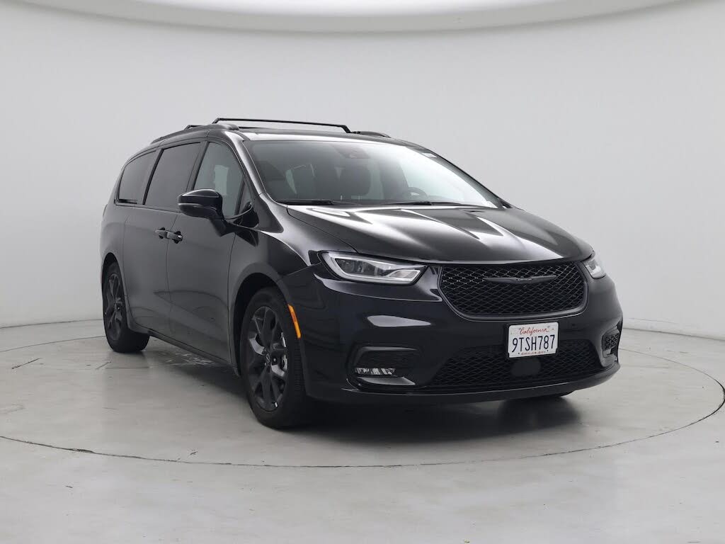 2025 Chrysler Pacifica Limited FWD